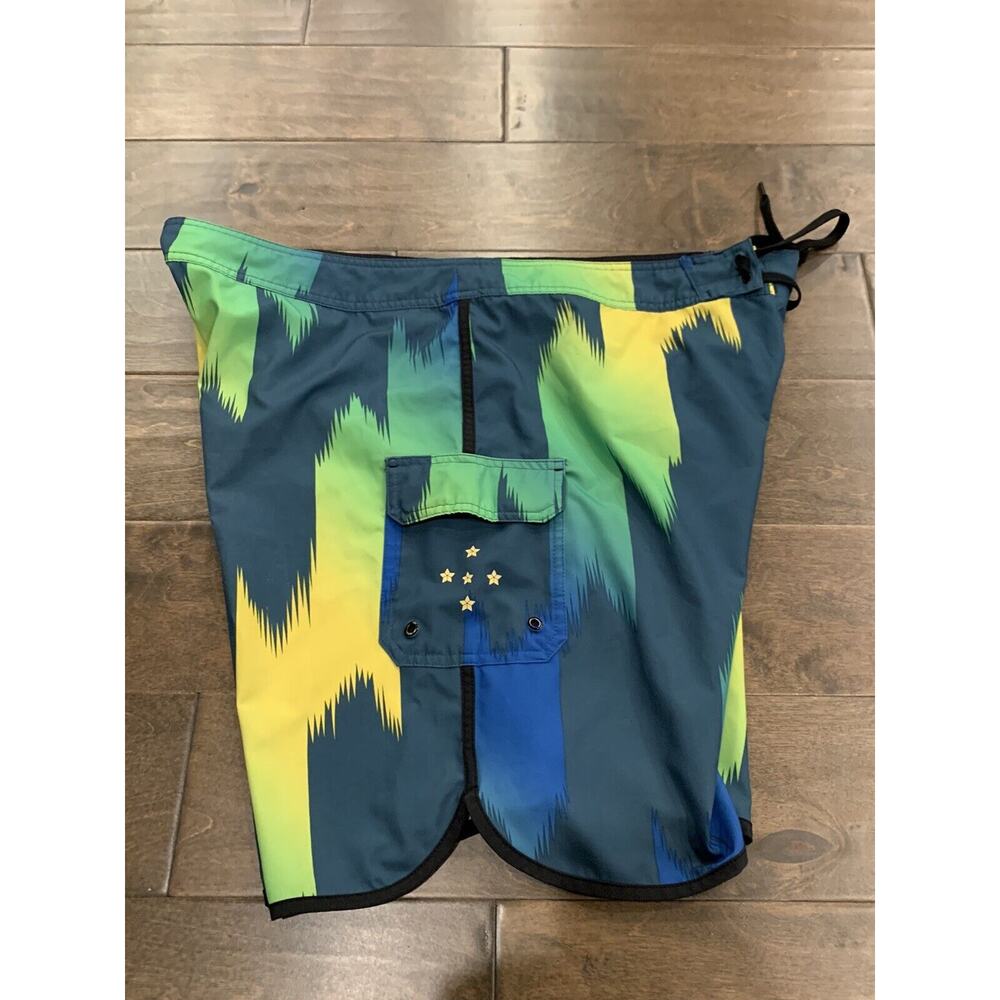 Nike Mens Multicolor GF Allover Print Soccer Shorts Size 38 589351-311 - Picture 6 of 10